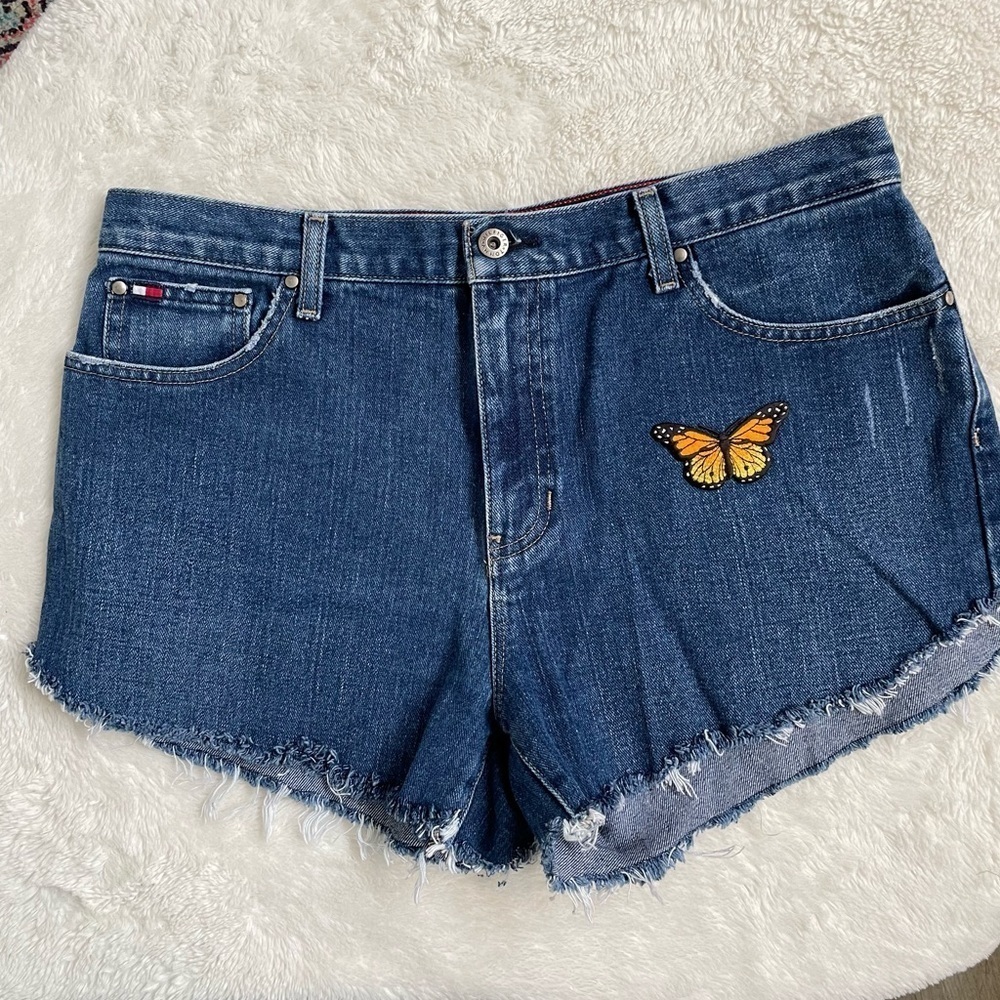 Tommy Hilfiger Denim Butterfly Patch Cut off Shorts